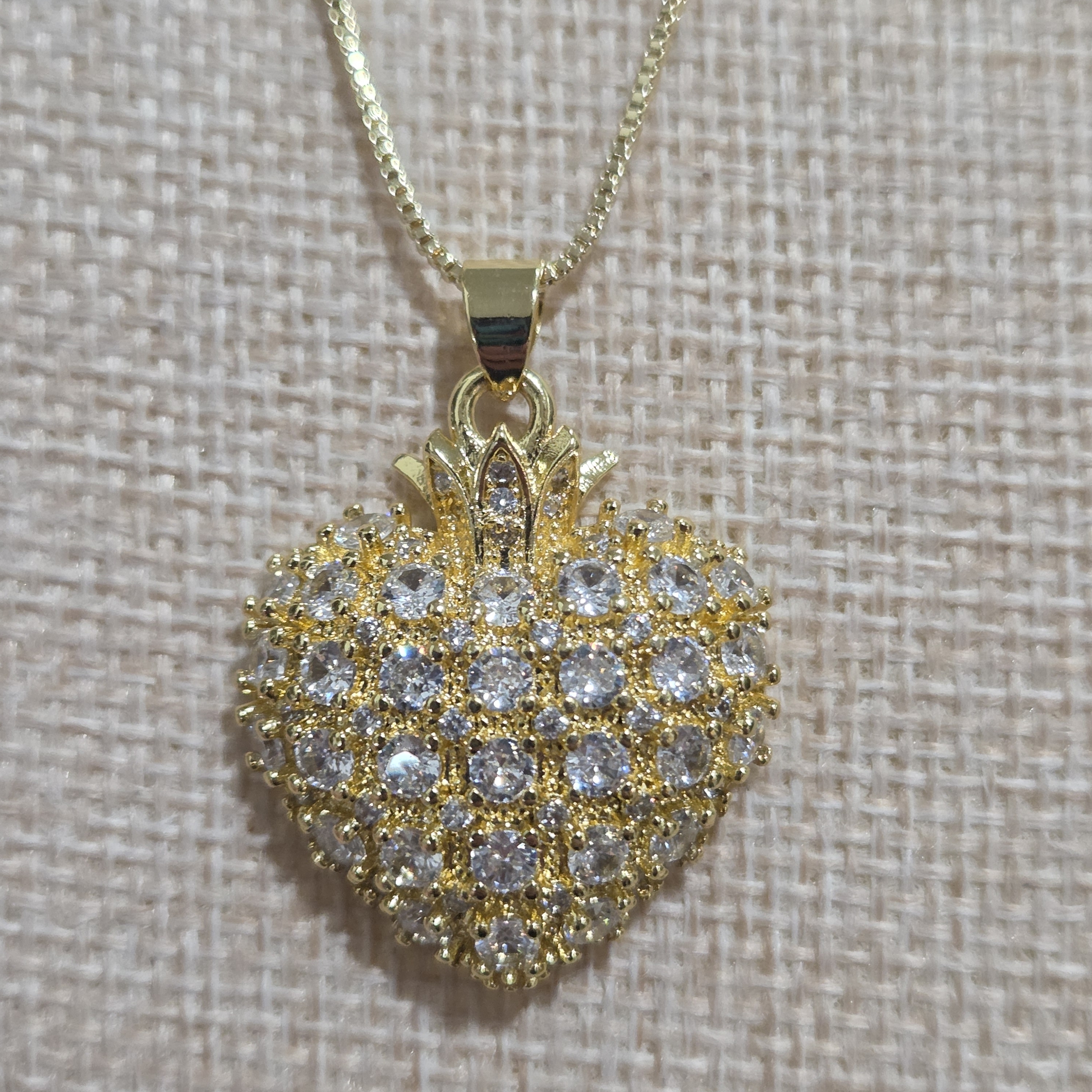 18ct Gold Filled Heart Pendant Necklace 26$